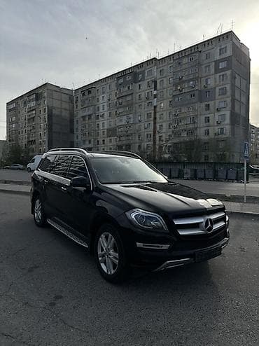 Mercedes-Benz GL-Class: 2013 г., 4.6 л, Автомат, Бензин, Внедорожник