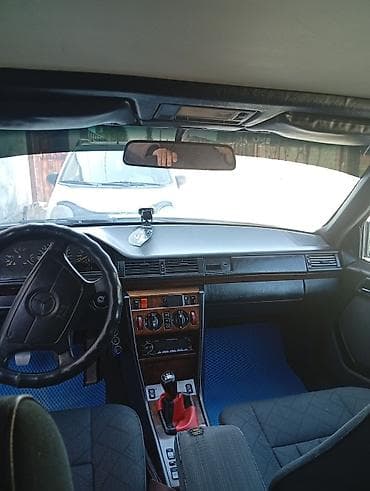 корзина мерс: Mercedes-Benz W124: 1994 г., 2 л, Ручные, Бензин, Седан — 2