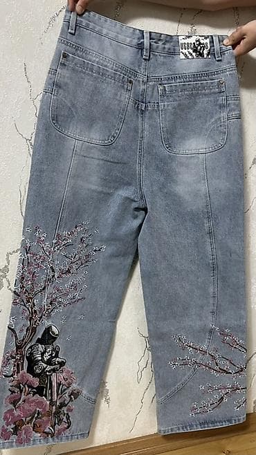 советский вещи: Джинсы с авторской росписью - Фасон: прямые, свободные штанины — 2