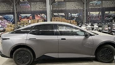 илизон машына: Toyota bZ3: 2023 г., Электромобиль, Седан — 2