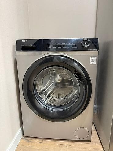 Стиральная машина Haier с фронтальной загрузкой, инверторным мотором и