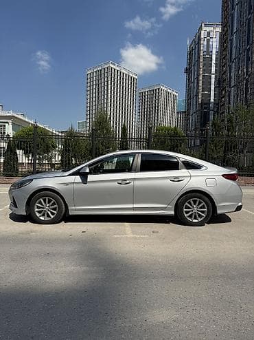 hundai: Hyundai Sonata: 2019 г., 2 л, Автомат, Газ, Седан — 4