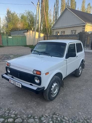 ВАЗ (ЛАДА) 4x4 Нива: 2012 г., Механика, Внедорожник