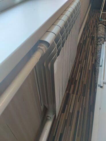 купить уголь в мешках с доставкой: Печь радиатор менен сатылат,абалы мыкты.Комур, свет менен жылытат — 2