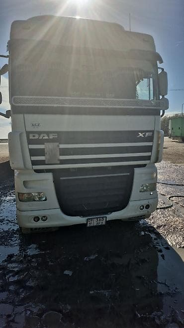 2 4 д: Тягач, DAF, 2011 г., Тентованный — 6