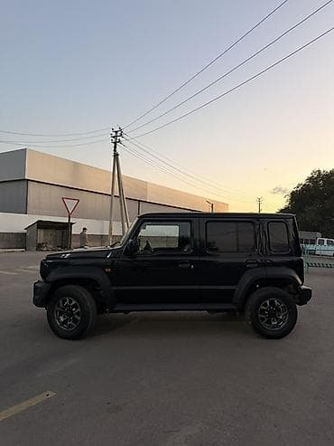 Suzuki Jimny: 2025 г., 1.5 л, Автомат, Бензин, Внедорожник — 5