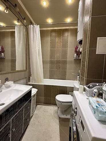 Недвижимость: 3 комнаты, 68 м², 105 серия, 11 мкр 105 серия, 4 этаж, Евроремонт — 9