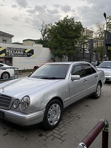 молдинг е34: Mercedes-Benz E-Class: 1999 г., 2 л, Автомат, Бензин, Седан — 2