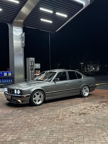 кулиса бмв е39: BMW 5 series: 1991 г., 3 л, Механика, Бензин, Седан — 2