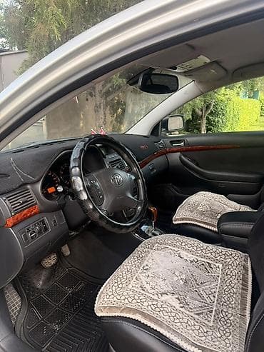Транспорт: Toyota Avensis: 2005 г., 1.8 л, Автомат, Бензин, Седан — 8