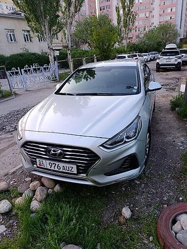 Hyundai Sonata: 2018 г., 2 л, Автомат, Бензин, Седан