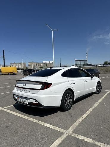 барта: Hyundai Sonata: 2021 г., 2 л, Автомат, Бензин, Седан — 3