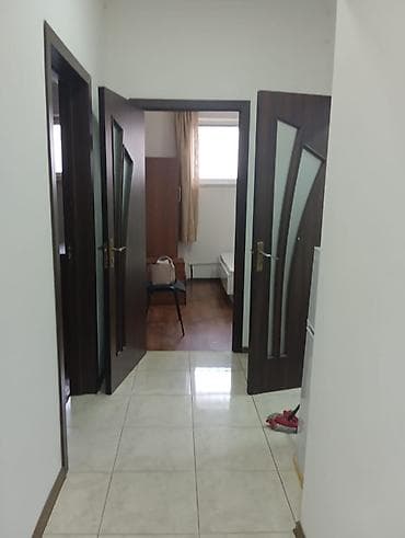 Недвижимость: 2 комнаты, 54 м², 106 серия, Цокольный этаж этаж, Требуется ремонт — 6