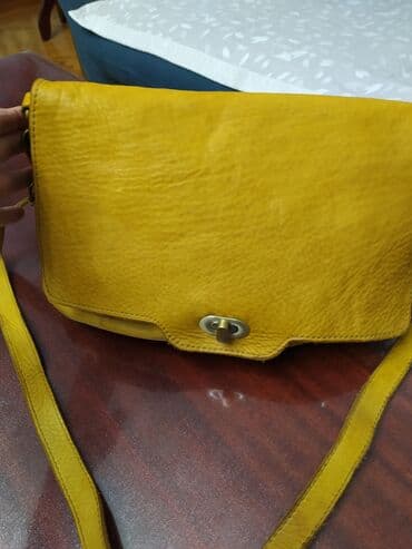 у настоящей женщины должно быть сумочка из италии: Шикарная итальянская кожаная,новая сумка, цвет горчица,отличный — 20