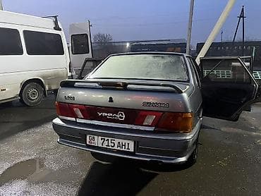 ВАЗ (ЛАДА) 2115 Samara: 2004 г., 1.5 л, Механика, Бензин, Седан