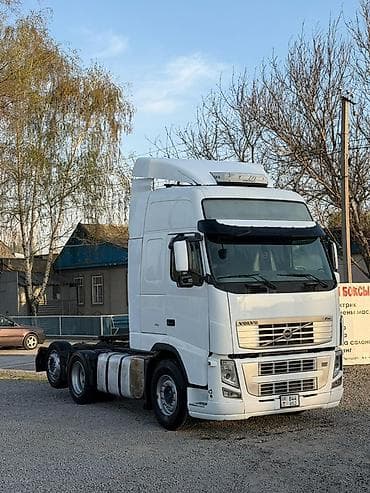 фара volvo fh12: Тягач, Volvo, 2011 г., Без прицепа — 2