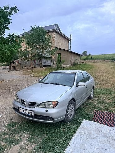 Nissan Primera: 2001 г., 1.8 л, Механика, Бензин, Хэтчбэк