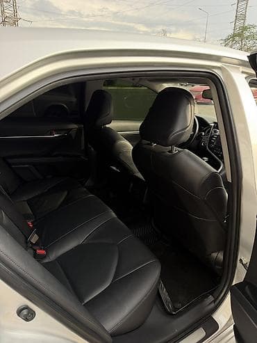 Унаа сатуу: Toyota Camry: 2018 г., 2.5 л, Автомат, Бензин, Седан — 7