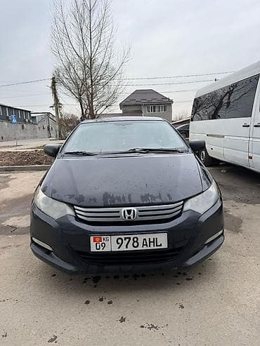 Honda Insight: 2010 г., 1.3 л, Вариатор, Гибрид, Хэтчбэк at lalafo.kg Honda Insight: 2010 г., 1.3 л, Вариатор, Гибрид, Хэтчбэк