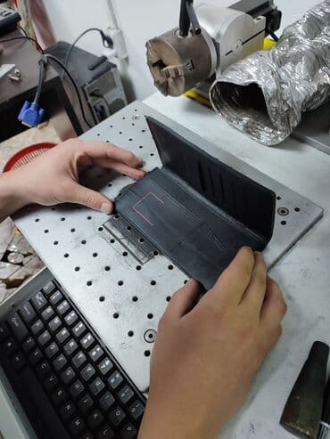 адресные таблички на частный дом: Гравировка на кошельке номера телефона и имени Очень удобно если ваш — 1