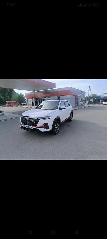 монитор с камерой заднего вида: Changan CS35 Plus: 2025 г., 1.4 л, Автомат, Бензин, Кроссовер — 1