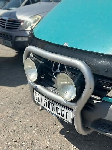 короткий спринтер: Mercedes-Benz Спринтер: 2003 г., 2.2 л, Минивэн — 4