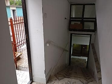 сдаю гараж аламедин 1: Сдаётся помещение. Подвал. 165м2. Свой вход.Район Жибек — 10
