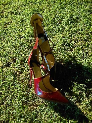 Туфли: Туфли, 36, Christian Louboutin, Б/у, цвет - Красный, Самовывоз — 1