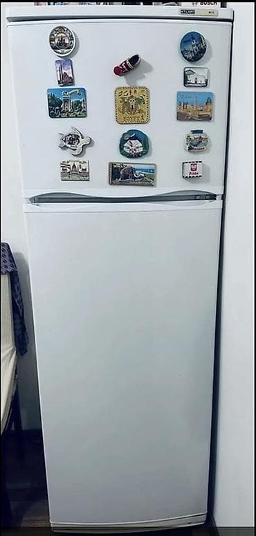 Холодильник Atlant, Б/у, Двухкамерный, De frost (капельный), 60 * 175 * 65 at lalafo.kg Холодильник Atlant, Б/у, Двухкамерный, De frost (капельный), 60 * 175 * 65