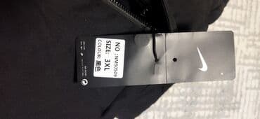 на железных номерах: Куртка новая, просто ошиблись с размером — 4