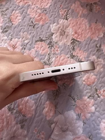 kinect xbox 360: IPhone 13, Б/у, Старлайт — 1