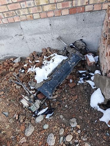 Кузов бөлүктөрү: Кабина Toyota Колдонулган, Оригинал — 2