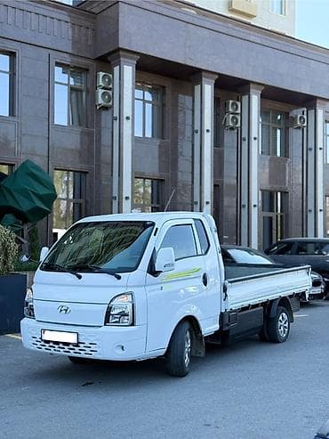 b class: Срочно❗️❗️❗️ Продаю свежепригнанный, на КР номерах Hyundai Porter 2 в — 3