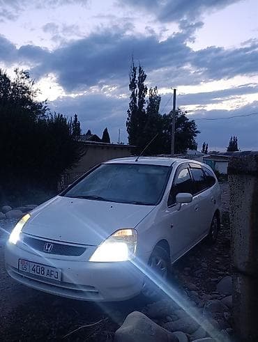 Honda Stream: 2003 г., 2 л, Автомат, Бензин, Универсал at lalafo.kg Honda Stream: 2003 г., 2 л, Автомат, Бензин, Универсал