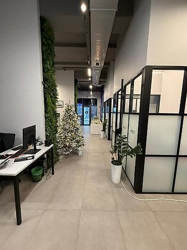 аренда коммерческого помещения бишкек: Аренда офисов, 166 м², В жилом комплексе, С оборудованием, С отдельным входом, С отдельным сан узлом — 4