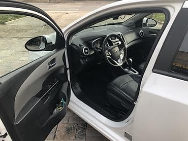 шевролет арландо: Chevrolet Aveo: 2017 г., 1.4 л, Автомат, Бензин, Седан — 7
