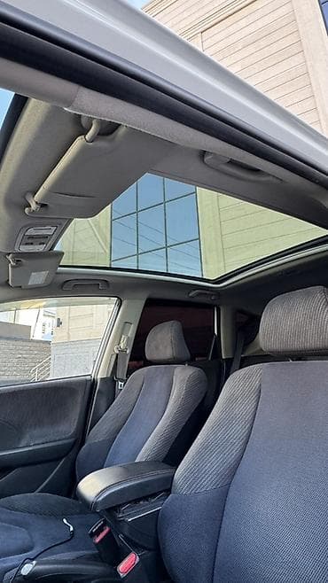 джип либерти: Honda Fit: 2011 г., 1.3 л, Автомат, Бензин, Хэтчбэк — 5
