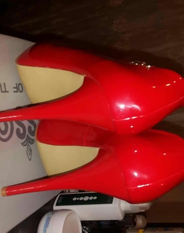 туфли беж цвет: Новые. Размер 39, подойдут и на 38 — 2