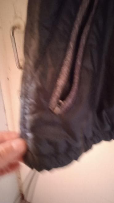 red centr: Жилет безрукавка женский, черный - Легкий ветровочный материал с — 5