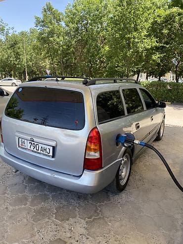 sg 9: Opel Astra GTC: 2001 г., 1.6 л, Механика, Бензин, Универсал — 2