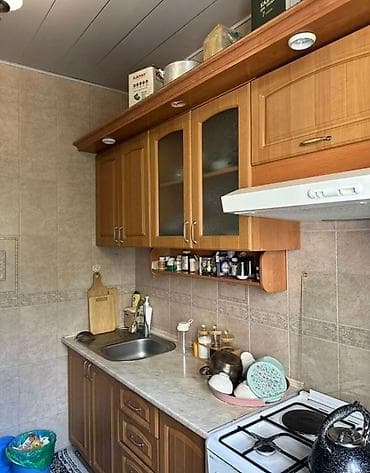 3 комнаты, 72 м², 105 серия, 2 этаж, Косметический ремонт
