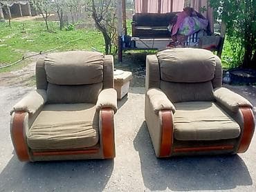 кресла мягкие: Комплект мягкой мебели, Б/у, цвет - Коричневый — 1