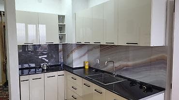 1: 1 комната, С мебелью частично — 3