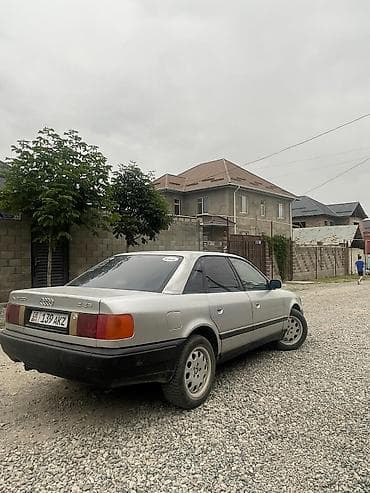 решетка радиатора 211: Audi 100: 1993 г., 2.6 л, Бензин, Седан — 4