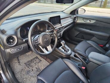 обмен машины ключ на ключ: Kia K3: 2019 г., 1.6 л, Вариатор, Бензиновая, Седан — 8