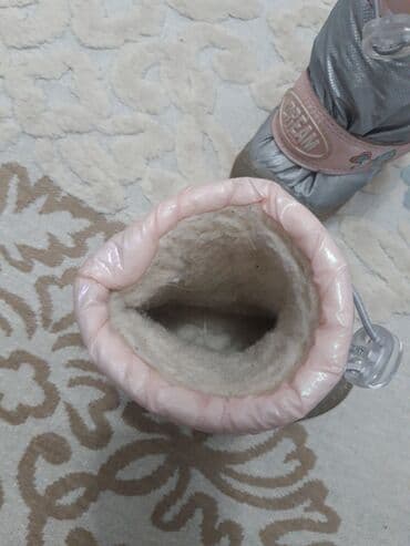 детская зимняя обувь для мальчиков: Демары зимние, на девочку размер 20,в отличном состоянии,легкие и — 3