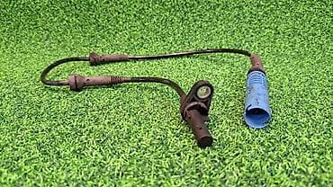 bmw m5 e39: Датчик АБС передний Е60 6 908 705 Год 2004 В отличном состоянии — 3