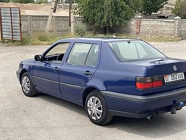 sprinter 2 2: Volkswagen Vento: 1997 г., 1.8 л, Механика, Бензин, Седан — 3