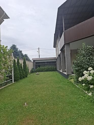 Дома: 🏡 Продаётся роскошный дом премиум-класса!!! 📍 Район: Киргизия-1 🏠 — 5