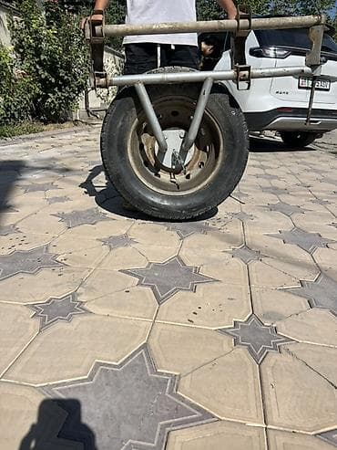 балдар керебети: Бакча жана курулуш дөңгөлөк жана араба, Болот, Бир дөңгөлөктүү, Колдонулган — 3